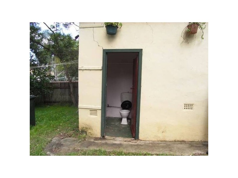 11 Elm Road, Auburn NSW 2144