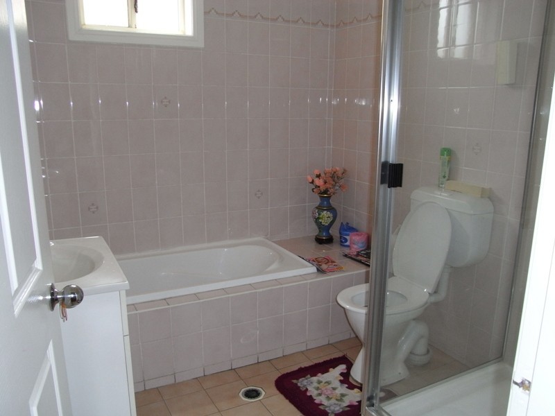 2/41 Albert Road, Auburn NSW 2144