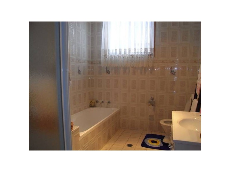 26 Chestnut Road, Auburn NSW 2144