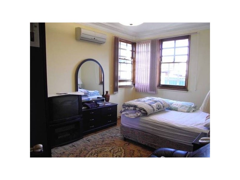 5 Vivian Crescent, Berala NSW 2141