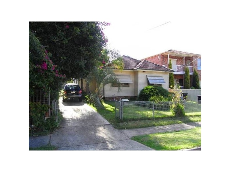 13 Hargrave Road, Auburn NSW 2144