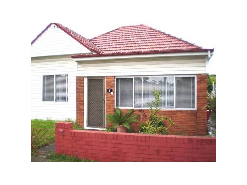 7 Cumberland Road, Auburn NSW 2144