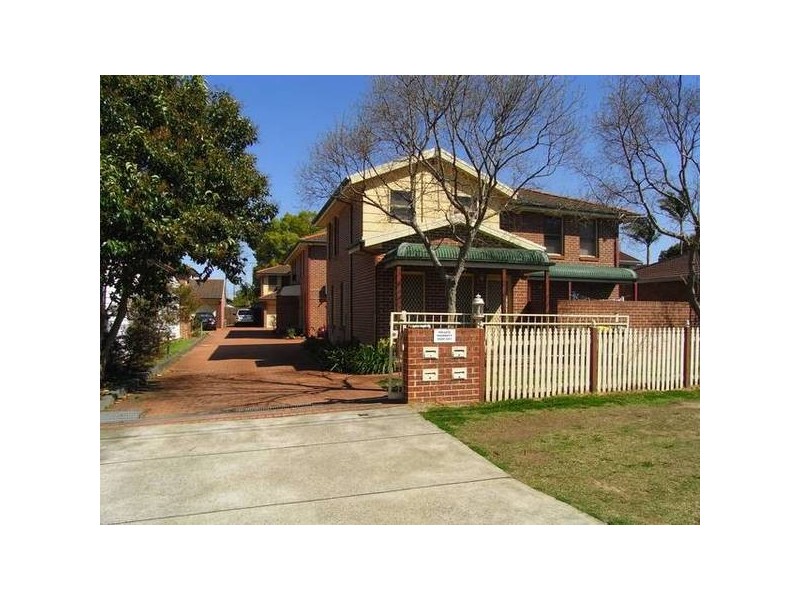 2/12 Cameron Street, Auburn NSW 2144