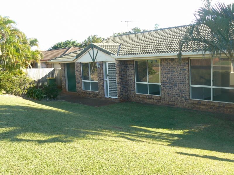1 Westburn Court, Redland Bay QLD 4165