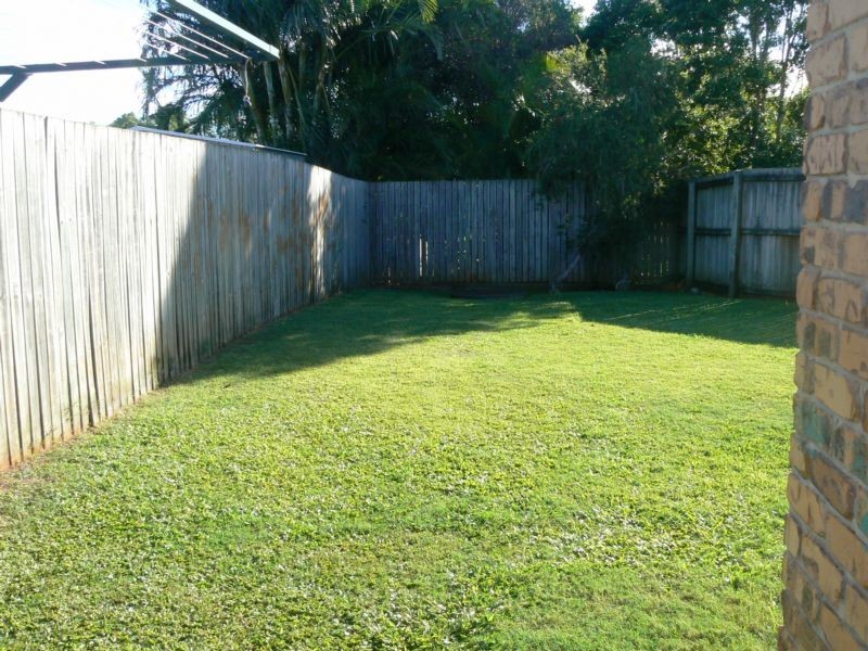 1 Westburn Court, Redland Bay QLD 4165