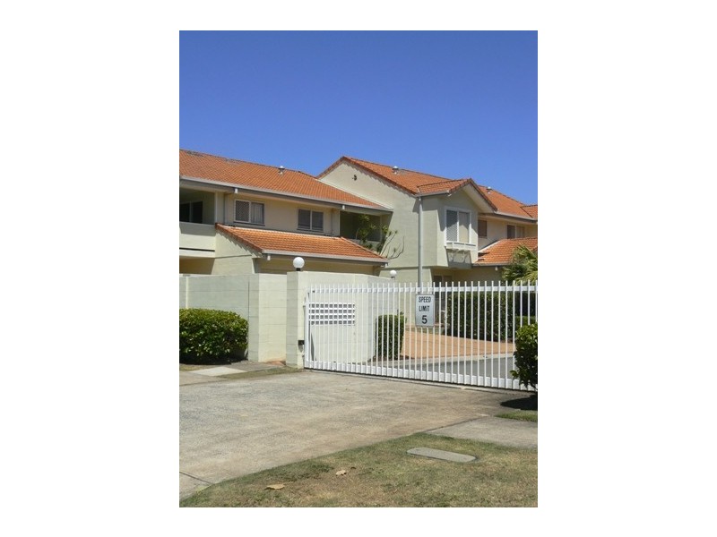 2/2 Channel Street, Cleveland QLD 4163