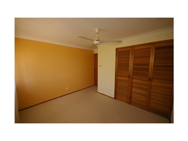 4 Ernest Street, Birkdale QLD 4159