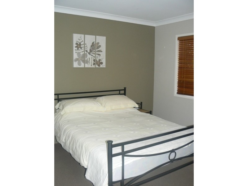 110 Bailey Road, Birkdale QLD 4159