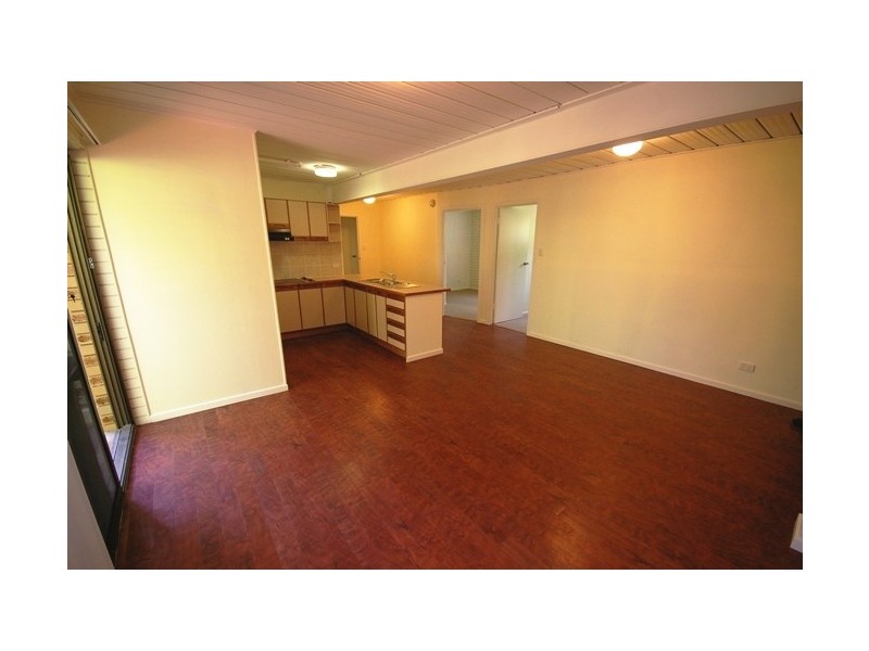 4 Ernest Street, Birkdale QLD 4159