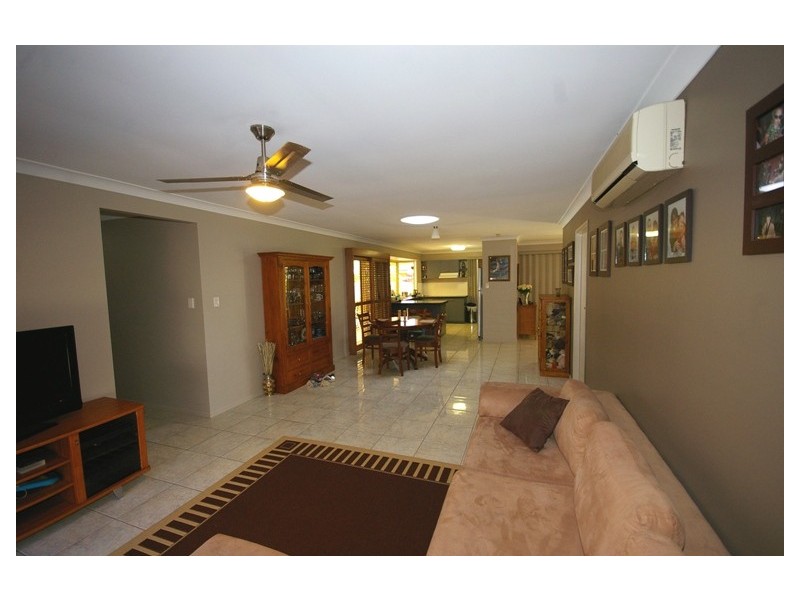 38 Riverton Drive, Wellington Point QLD 4160