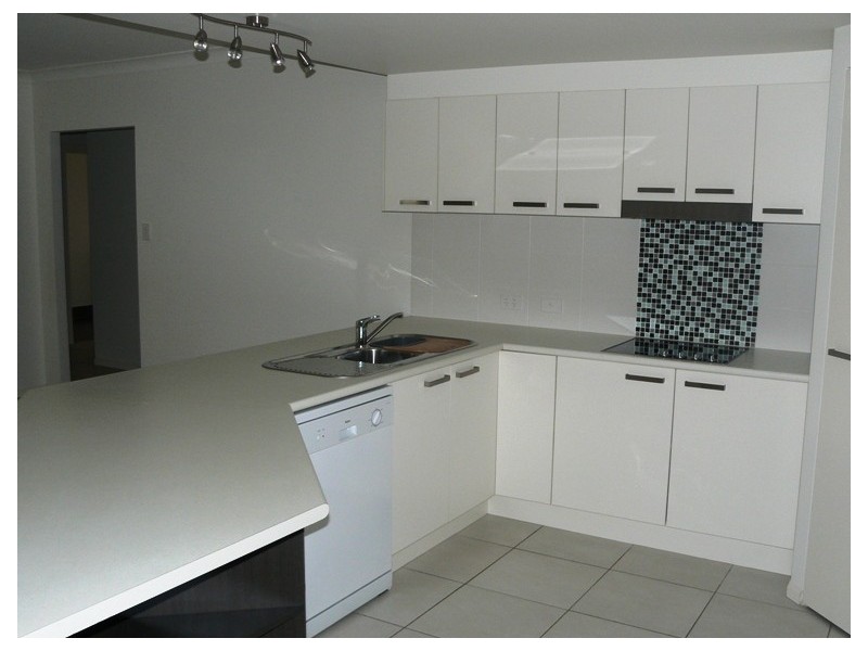 4 Raife Close, Wellington Point QLD 4160