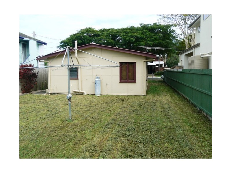 93 Thomas Street, Birkdale QLD 4159