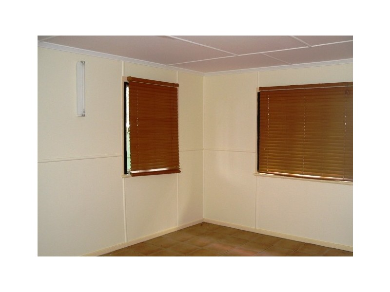 93 Thomas Street, Birkdale QLD 4159