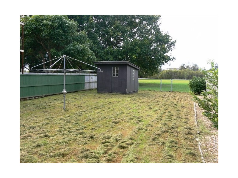 93 Thomas Street, Birkdale QLD 4159