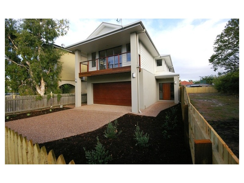 32 Waterview Avenue, Wynnum QLD 4178