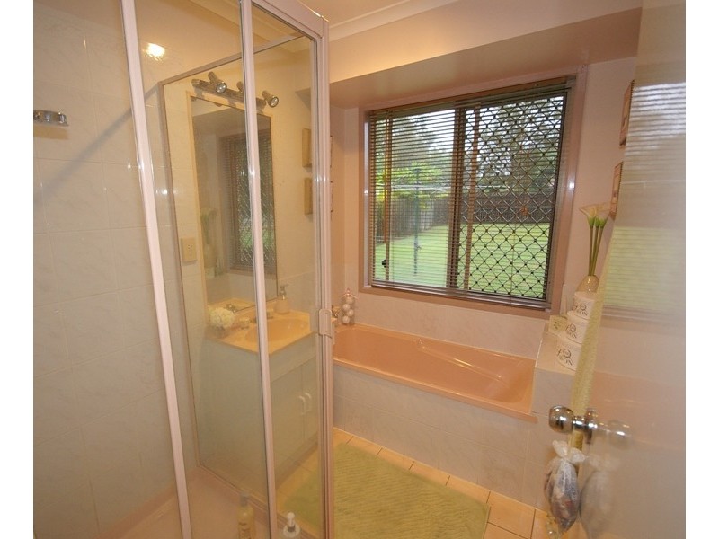 31 Montgomery Drive, Wellington Point QLD 4160