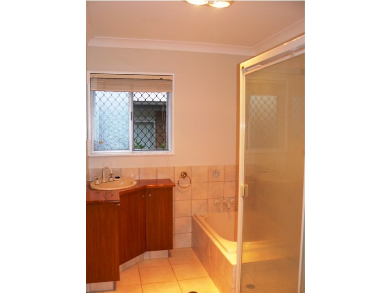 62 Liverpool Street, Eight Mile Plains QLD 4113