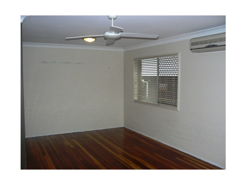 62 Liverpool Street, Eight Mile Plains QLD 4113