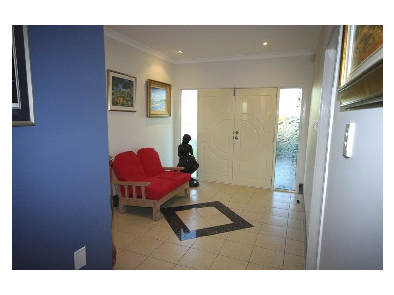 276 Queens Esplanade, Thorneside QLD 4158