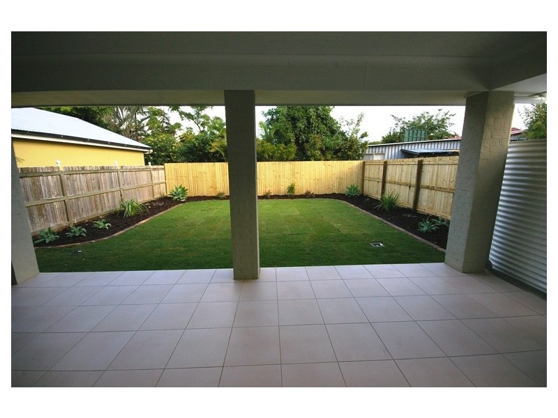 32 Waterview Avenue, Wynnum QLD 4178
