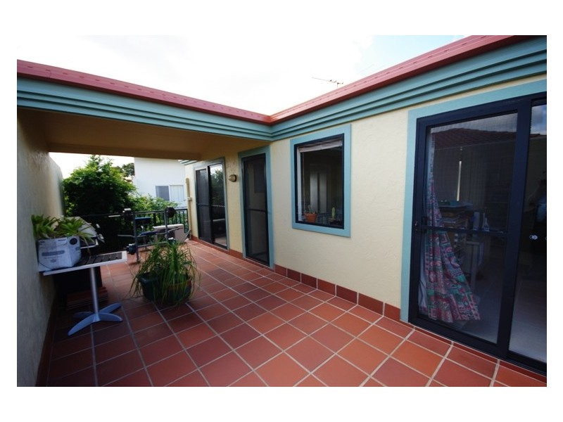 2/17 Island Street, Cleveland QLD 4163