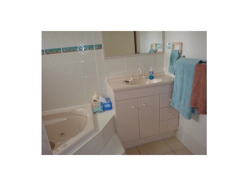 2/46 Alexandra Parade, Maroochydore QLD 4558