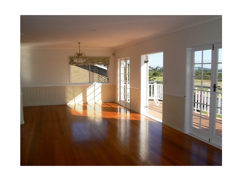 320 Queens Esplande, Birkdale QLD 4159