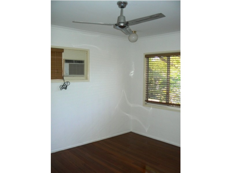 318 Main Road, Wellington Point QLD 4160