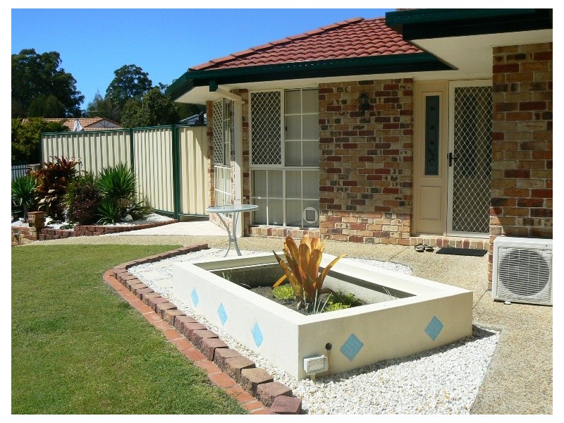 1 Amber Place, Alexandra Hills QLD 4161