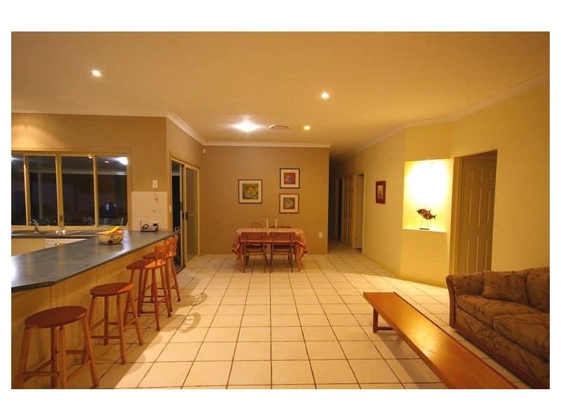 7 Marcel Place, Wellington Point QLD 4160