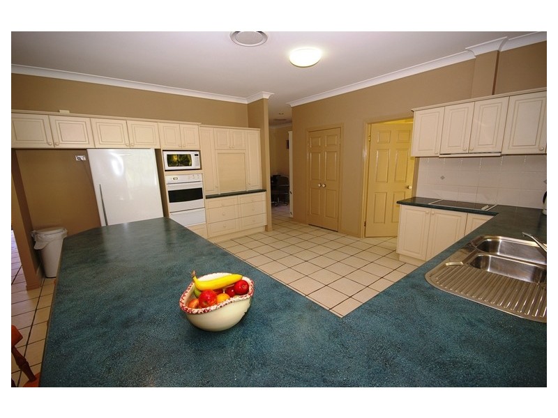 7 Marcel Place, Wellington Point QLD 4160