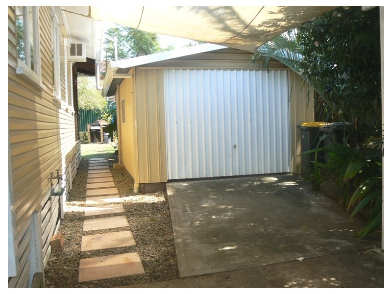 12 Bonniebrae Street, Wynnum West QLD 4178