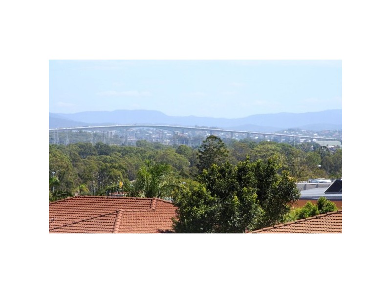 110 Randall Rd, Wynnum West QLD 4178