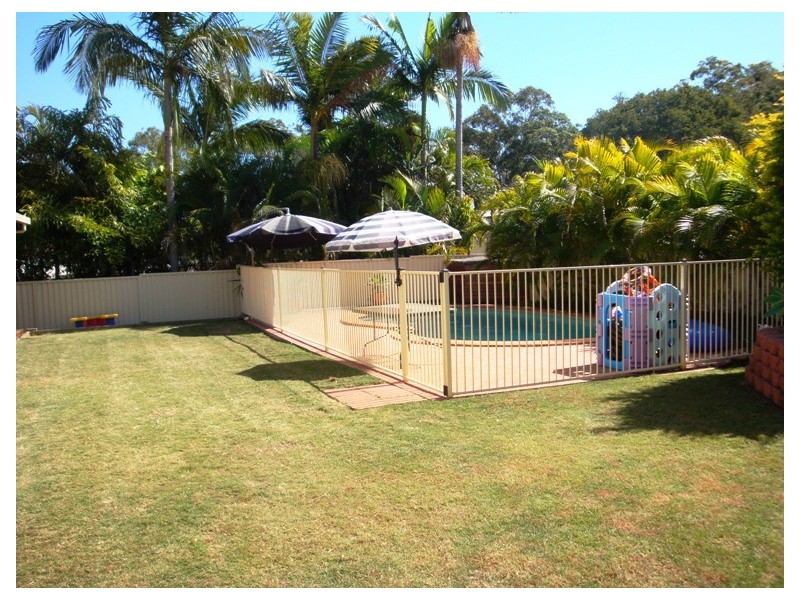 49 Mindarie Cres, Wellington Point QLD 4160