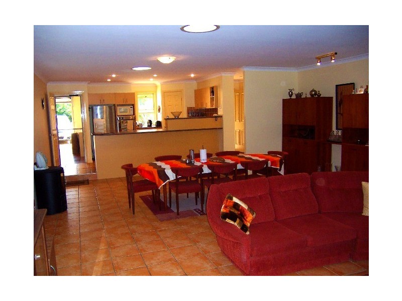 48 Muriel St, Redland Bay QLD 4165