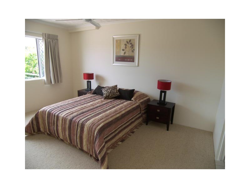 Labrador QLD 4215