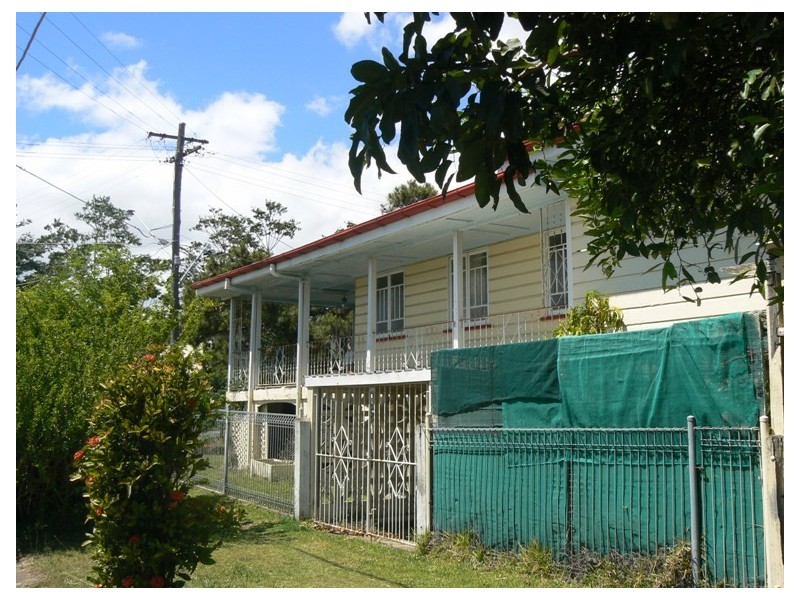 147 Pine Street, Wynnum QLD 4178