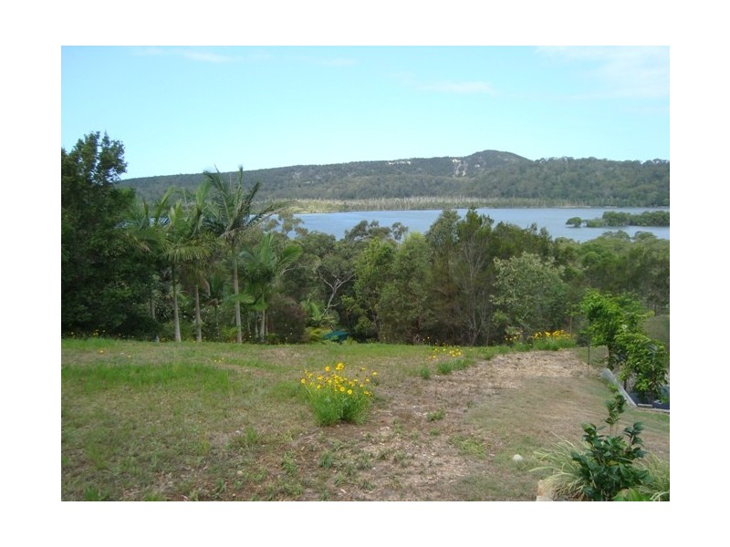32 Leichhardt Street, Russell Island QLD 4184