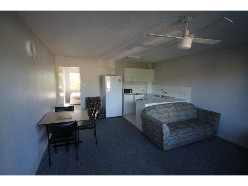 4/22 Leonard Ave, Surfers Paradise QLD 4217