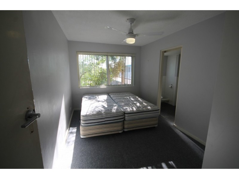 4/22 Leonard Ave, Surfers Paradise QLD 4217