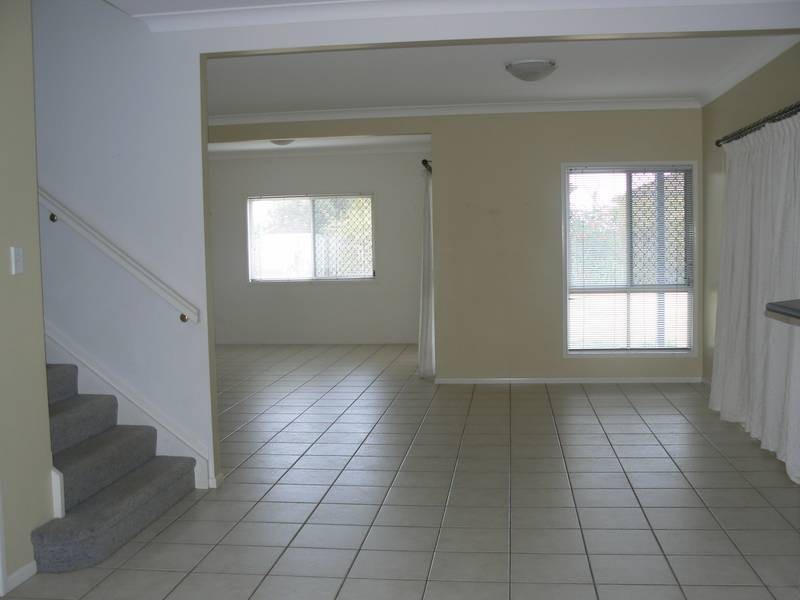 4 Seaside Close, Thorneside QLD 4158