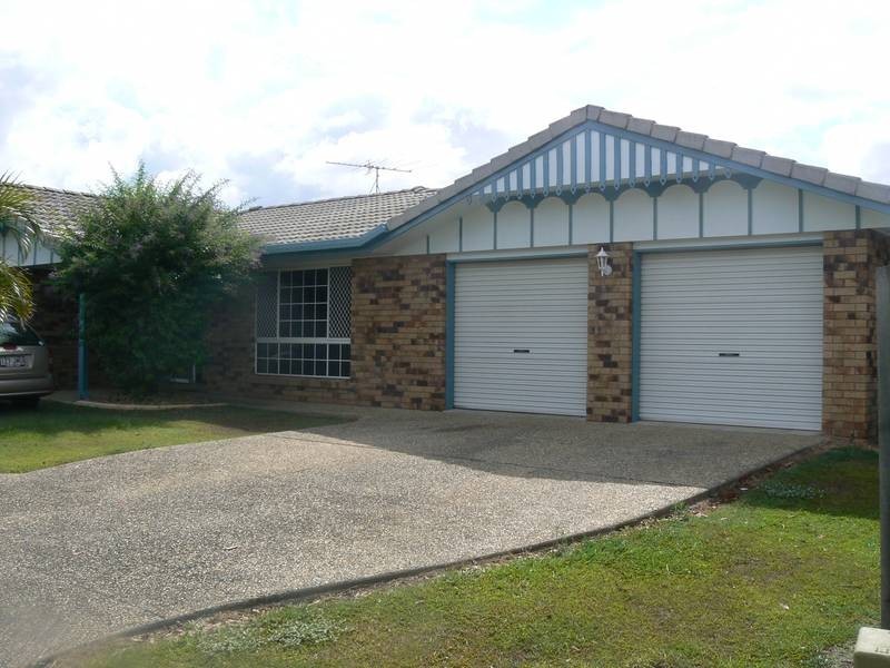 4 Crozier Crescent, Meadowbrook QLD 4131