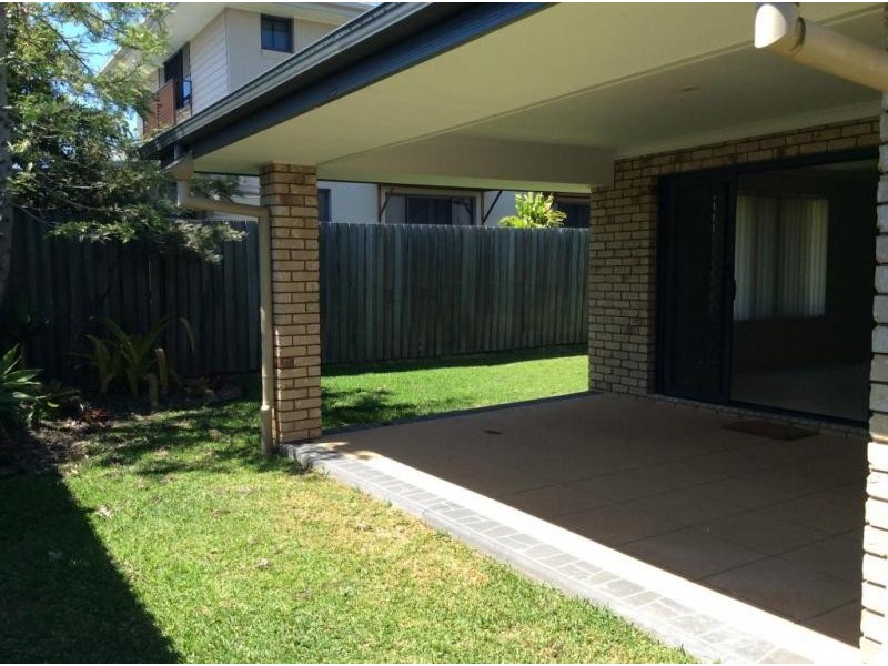 1 Demby Crescent, Wakerley QLD 4154