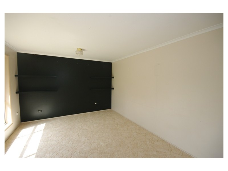 1 Lapidus Street, Birkdale QLD 4159