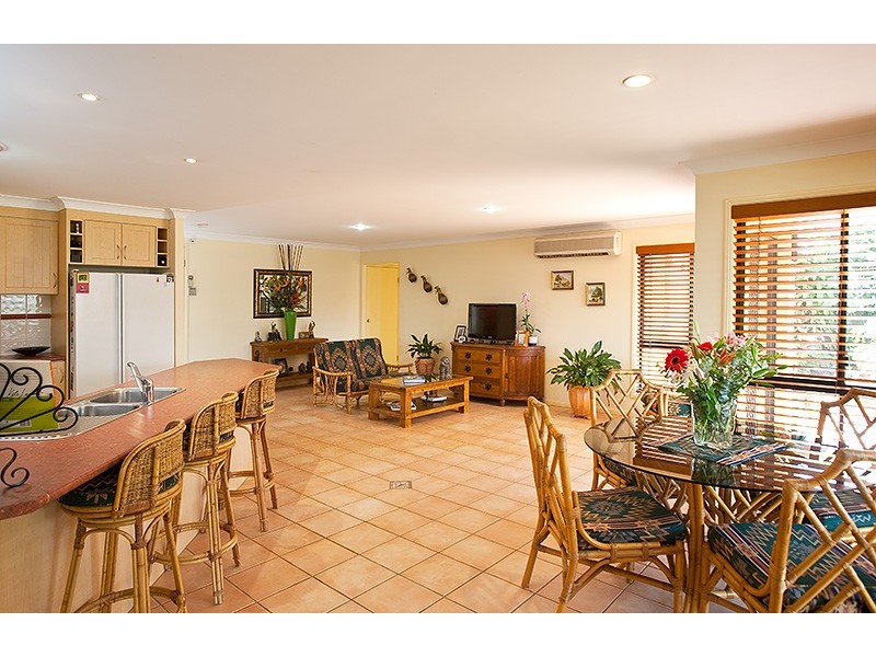 7 Sweetapple Place, Manly West QLD 4179