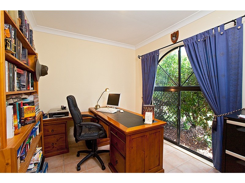 7 Sweetapple Place, Manly West QLD 4179
