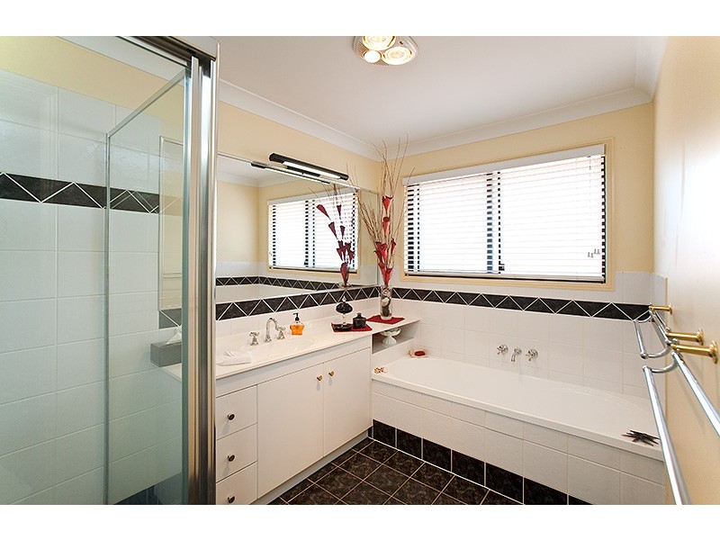 7 Sweetapple Place, Manly West QLD 4179
