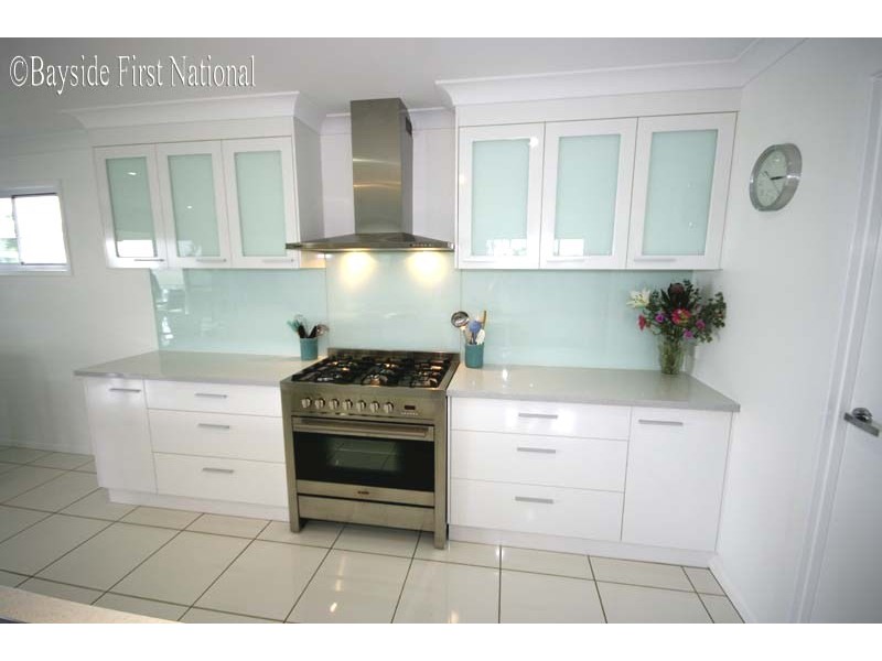 15 Wellesley Street, Wellington Point QLD 4160