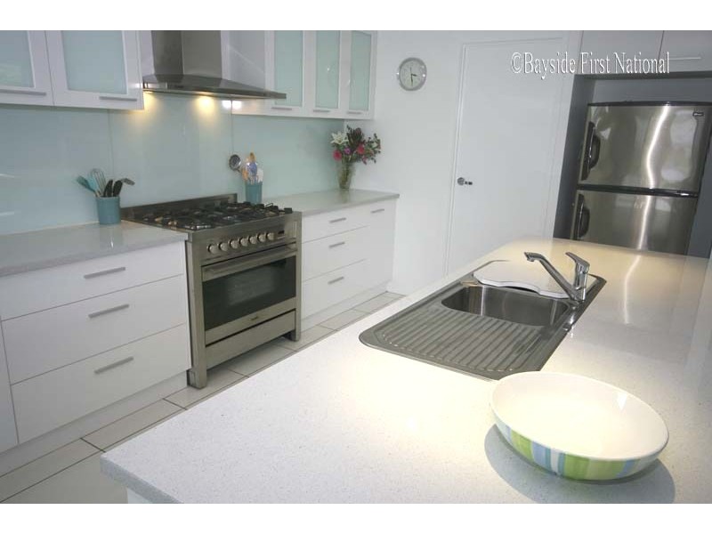 15 Wellesley Street, Wellington Point QLD 4160