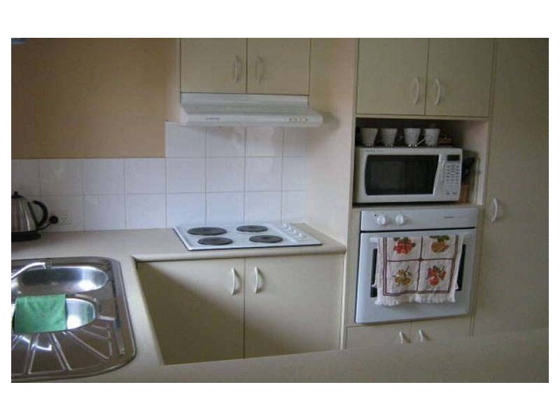 1 Hilltop Place, Banyo QLD 4014